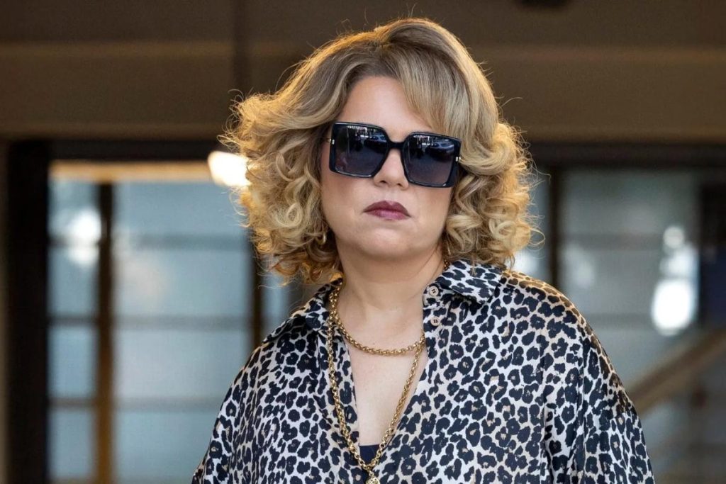 A personagem Pilar de Isabel Teixeira vira febre na web após reviravolta