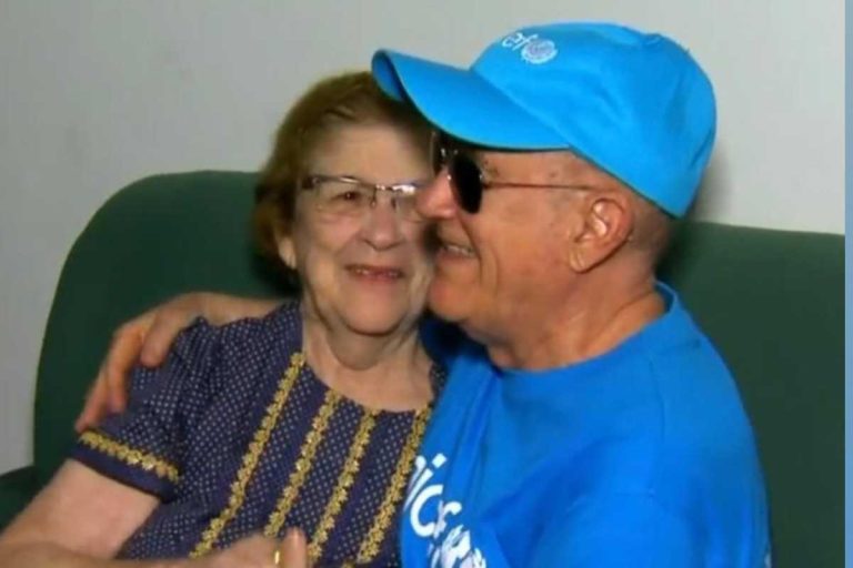 Renato Aragão se despede emocionado da irmã Maria Ivete