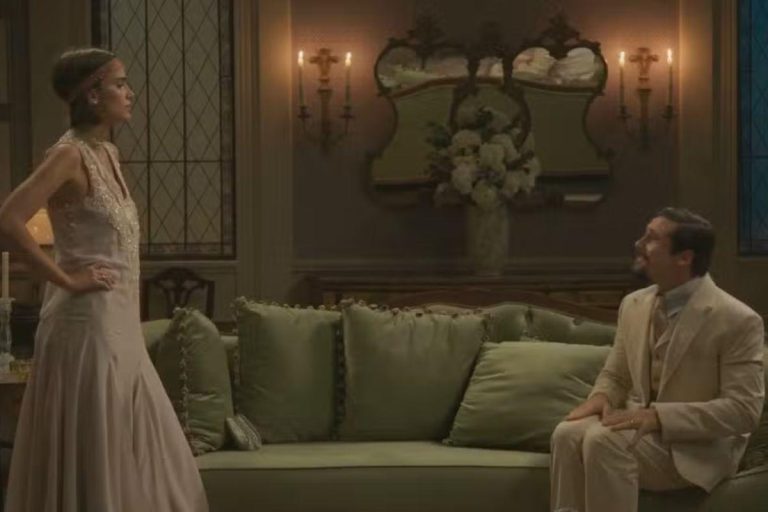 Desespero de Virginia leva a pedido inusitado a Mirinho em novela