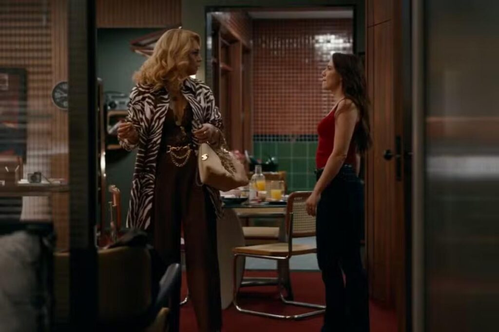 Confronto explosivo: Adriana e Pilar se enfrentam em Quem Ama Cuida