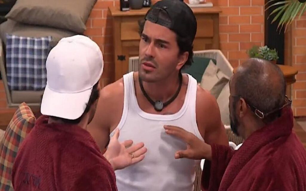 Clima esquenta na Fazenda 18: Alfredo e Jottapê têm bate-boca tenso