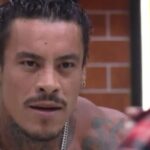 Murilo se revolta e promete não cozinhar mais para os peões na Fazenda 18